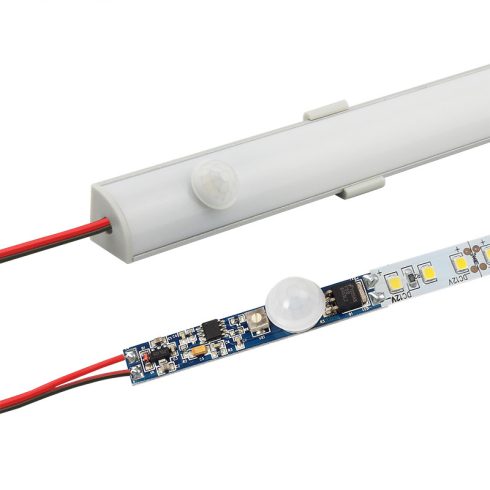 LED profilba építhető PIR mozgásérzékelős kapcsoló, állítható késleltetés 6-70 mp